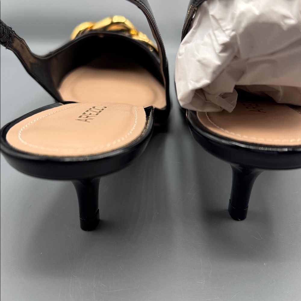 Vanessa Pointed Toe Slingback Sandal by Arezzo - Picture 3 of 5